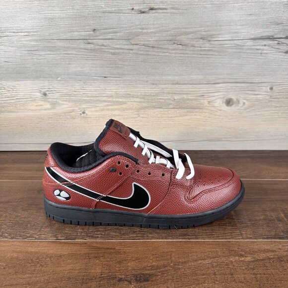 Nike x Limosine Skateboards SB Dunk Low Football Mens Size 10 Orange HJ4131 200 - Picture 3 of 9